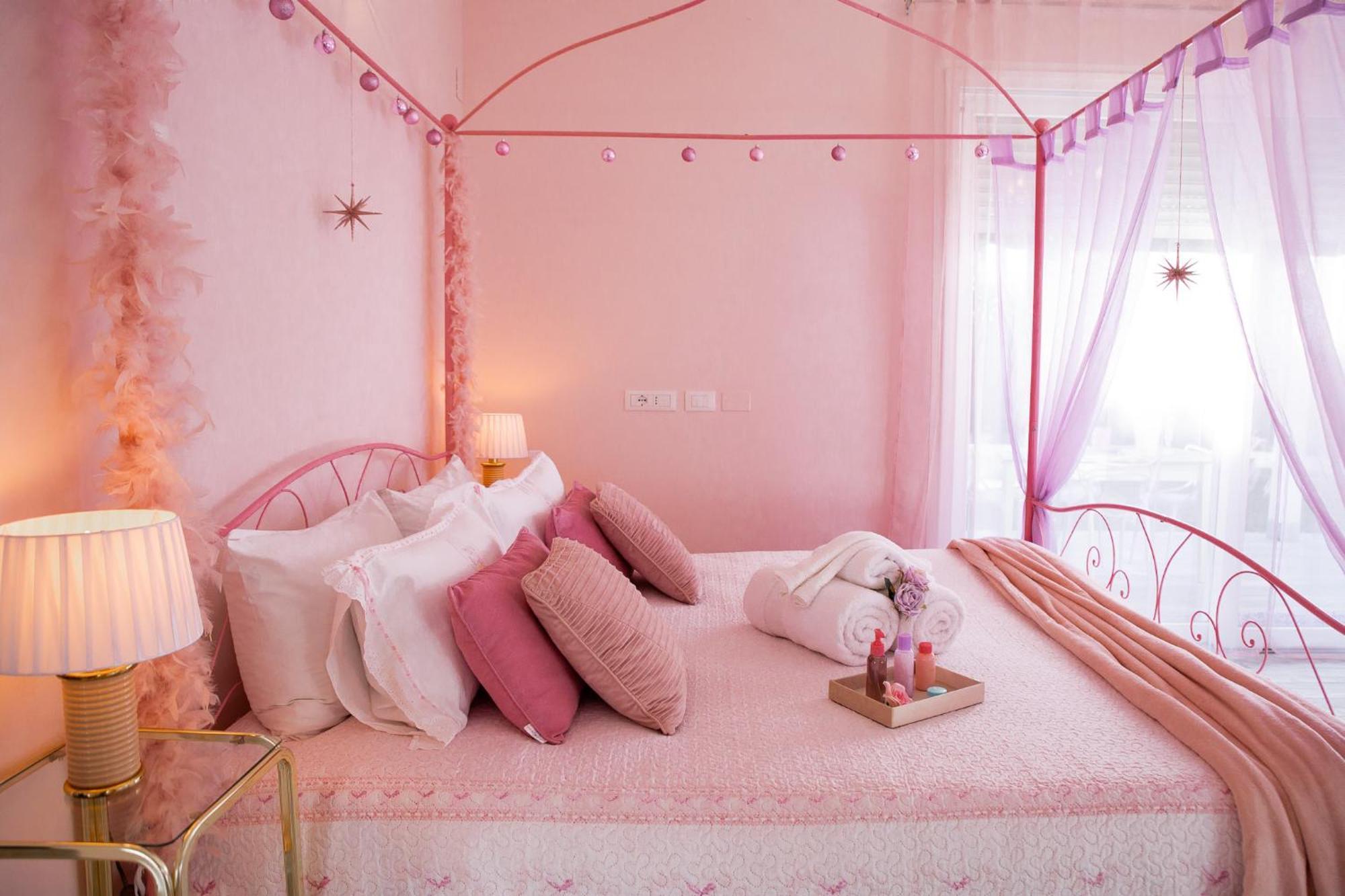 Tinmar Barbie House Holiday home Verona