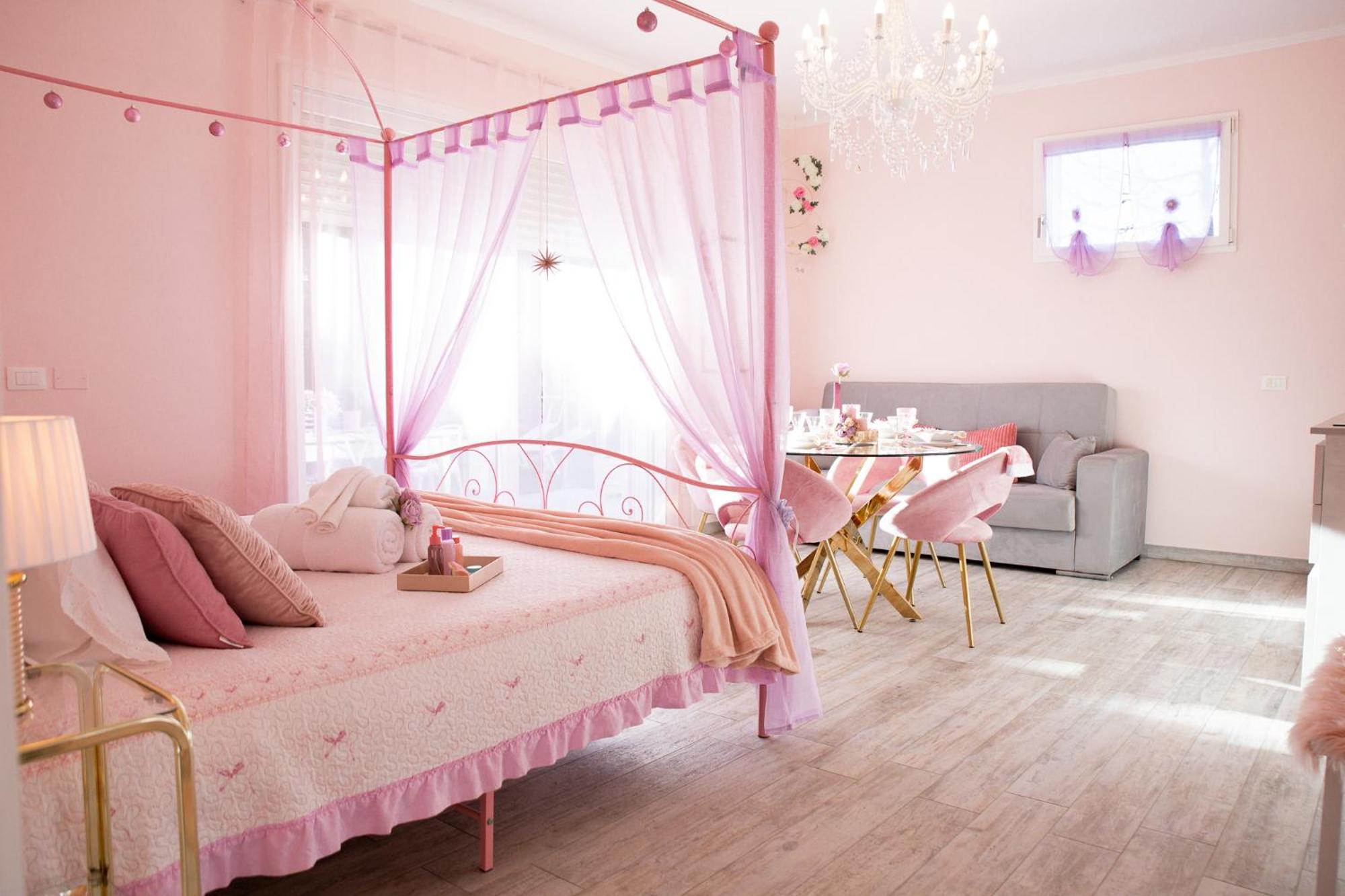 Holiday home Tinmar Barbie House